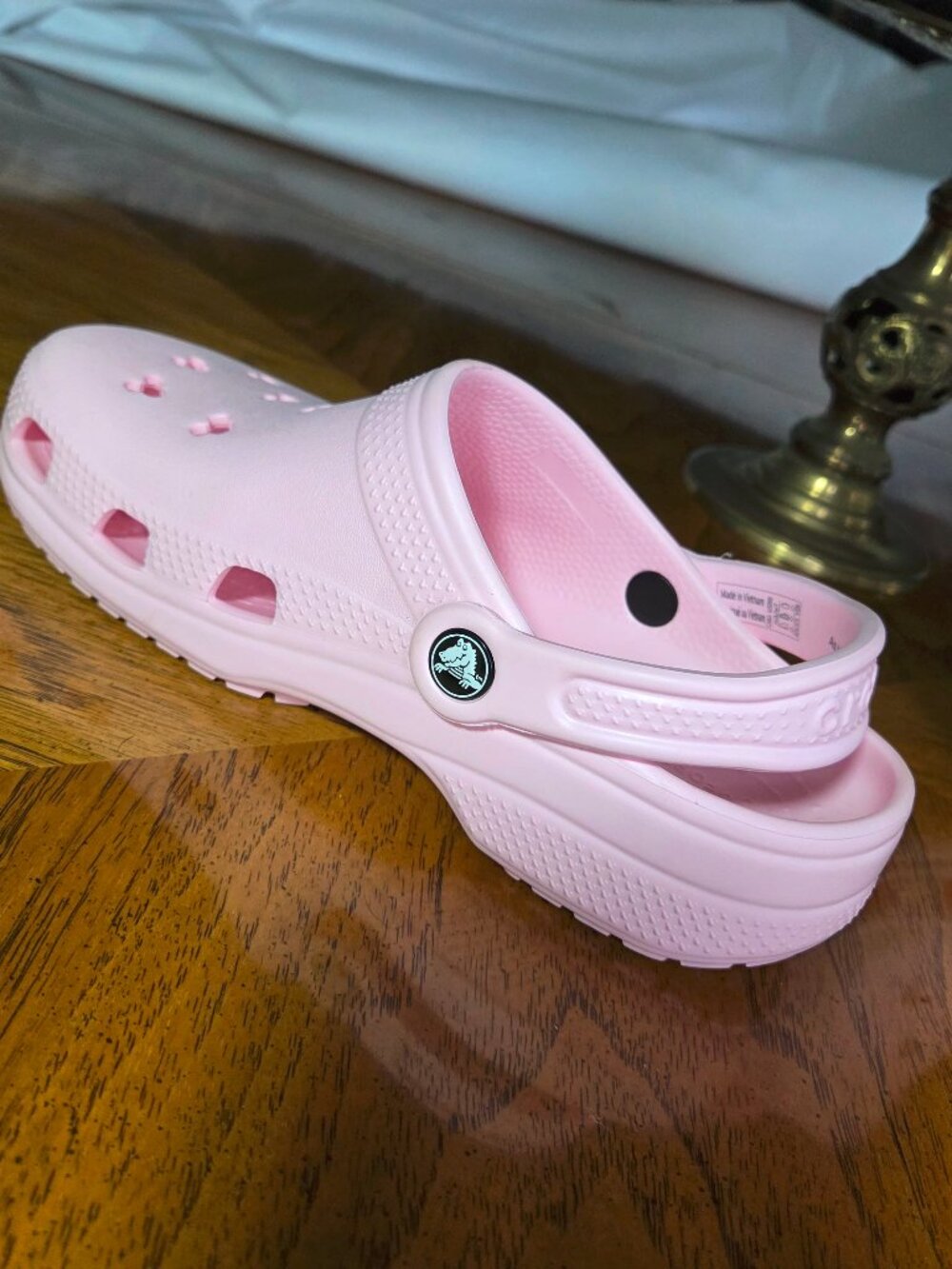 Crocs Classic Clog Disney Parks Soft Pink Size W/7 M/5 - Picture 5 of 10